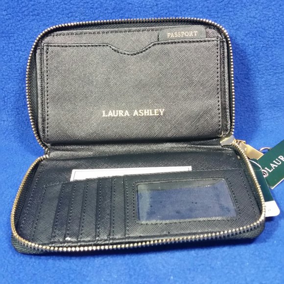 Laura Ashley En Route Travel Wallet NWT - Picture 5 of 10